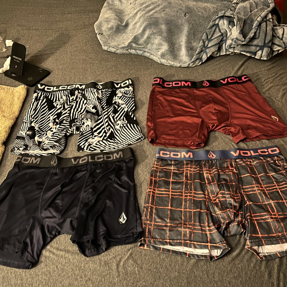 4 Brand New Pairs Of VOLCOM Boxers